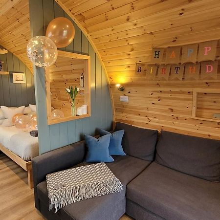 Odli Glamping - Luxury Glamping Pod Villa Welshpool Exterior photo